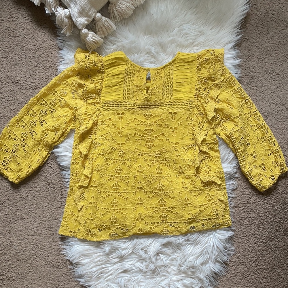 Anthropologie| US 6 yellow lace long sleeve top - Picture 5 of 5